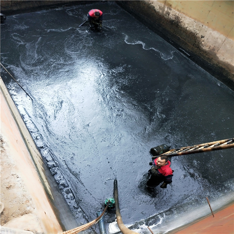 芙蓉废水池清理