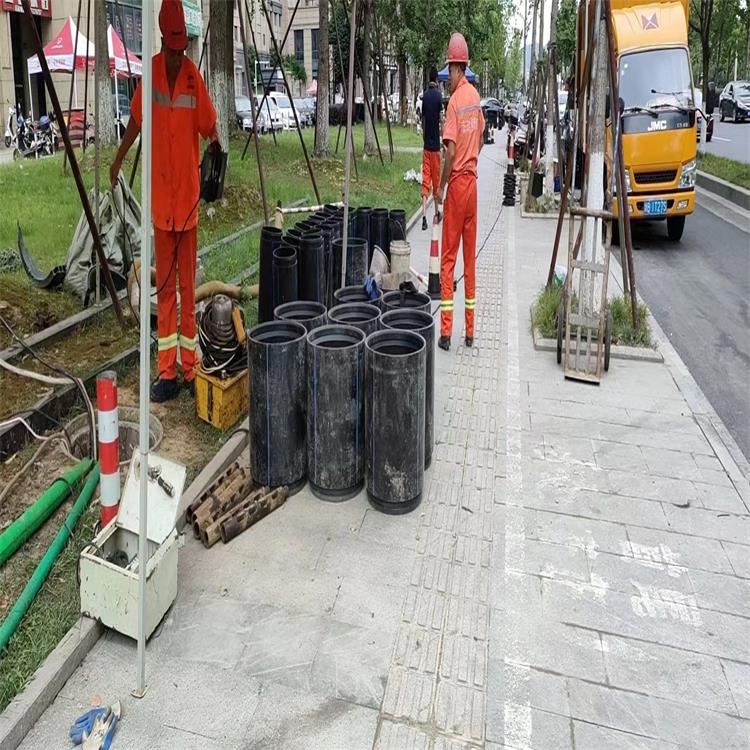 芙蓉管道短管置换修复